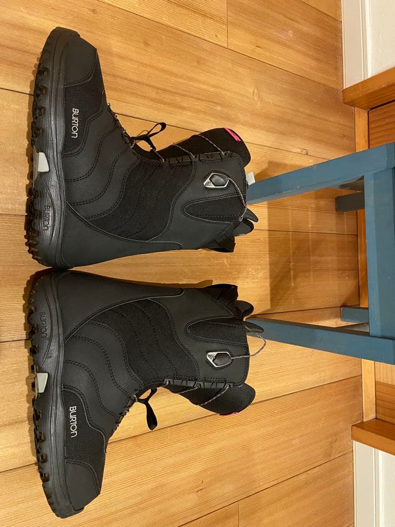 美品　BURTON MINT asian fit スノーボードブーツ23.5cm