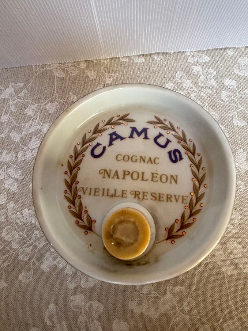 CAMUS ナポレオン コニャック ヴィエイユ・レゼルヴ　古酒