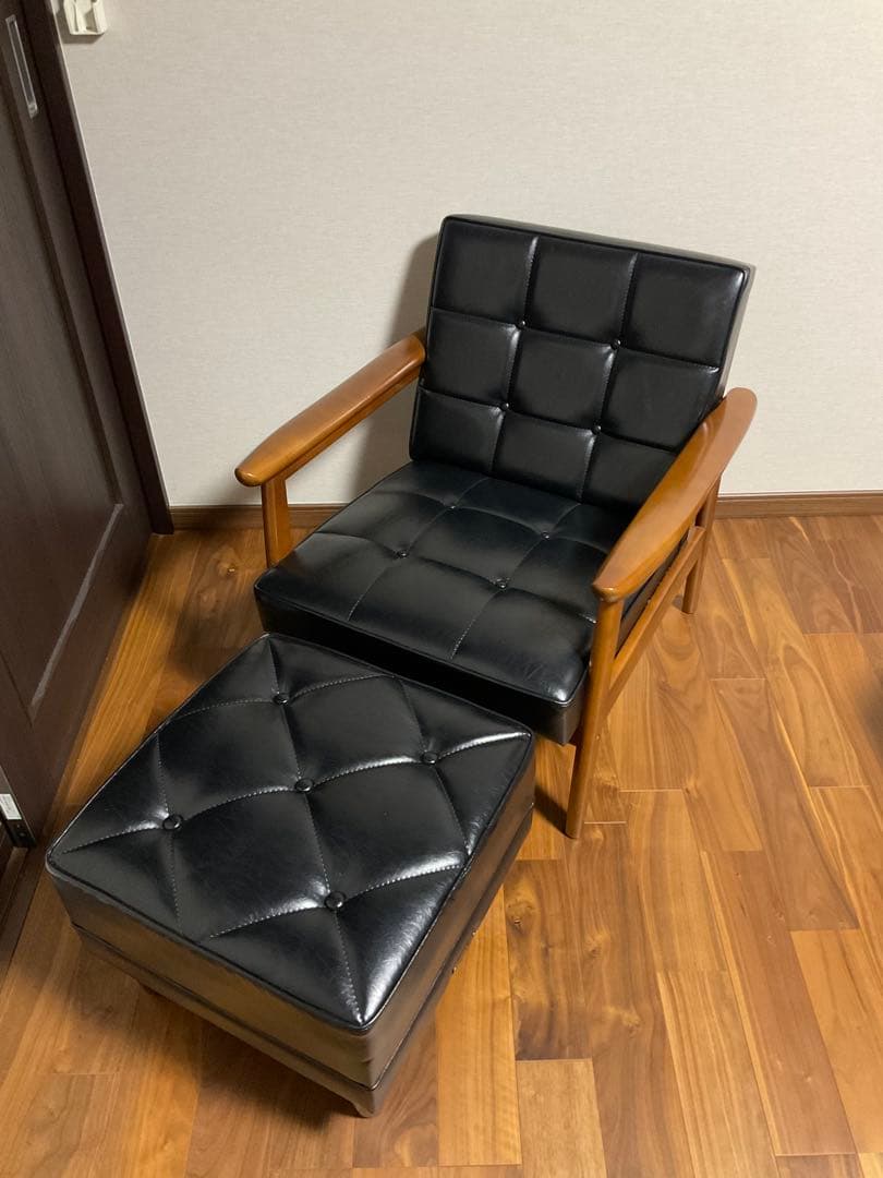 カリモク60 Kチェア1シーター オットマン スタンダードブラック