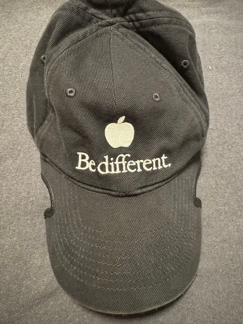 BALENCIAGA be different キャップ　ブラック　Lサイズ