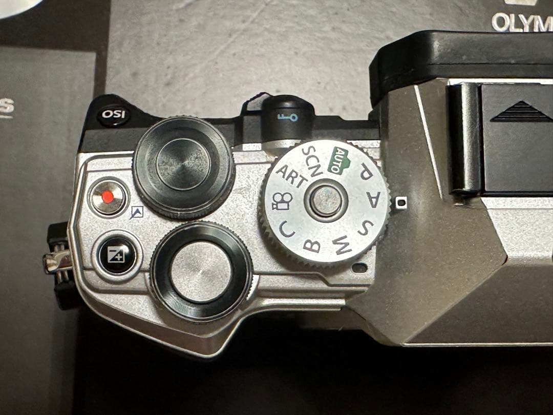 OLYMPUS OM-D E-M5 MarkⅢ / ズームレンズ 12‑200