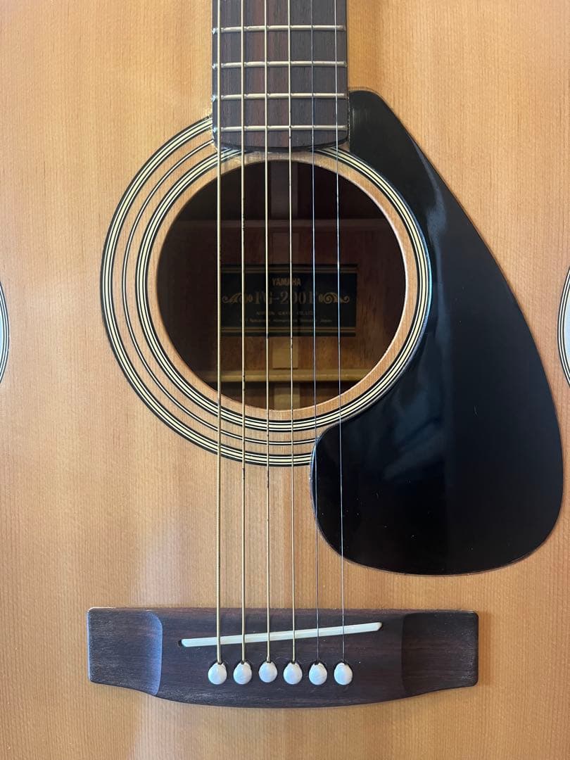YAMAHA ヤマハ FG-200F 美品　ケース付き