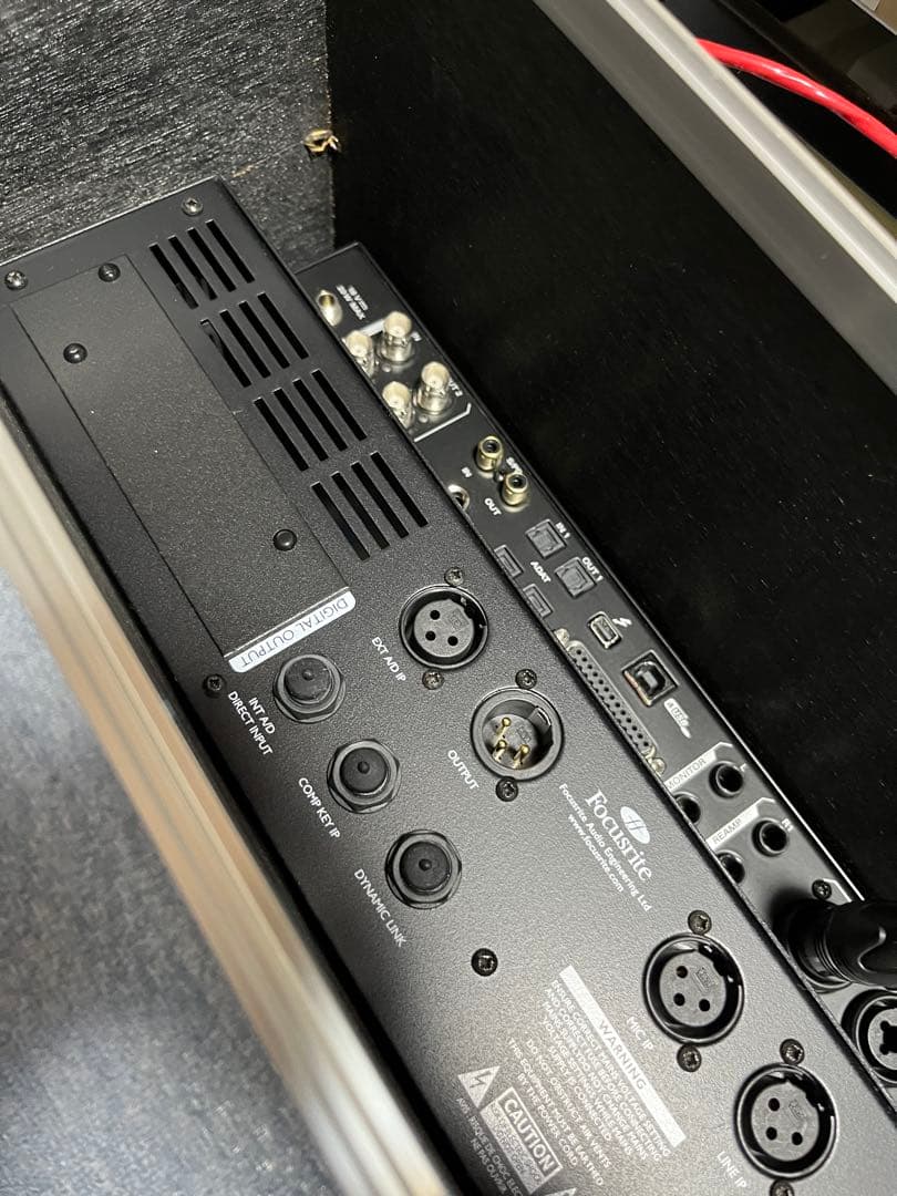 ギターマン　focusrite ISA220 チャンネルストリップ