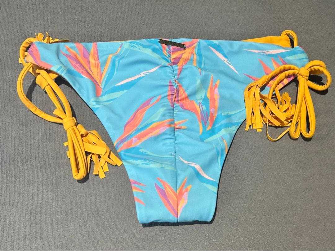 RESELVES 新品未使用 ビキニ セパレート水着