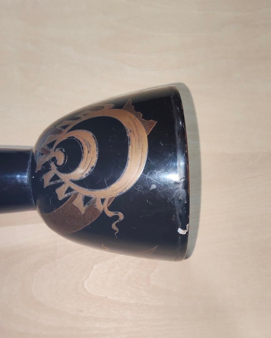 小鼓の胴 宝珠と幣の図柄 鉋目あり