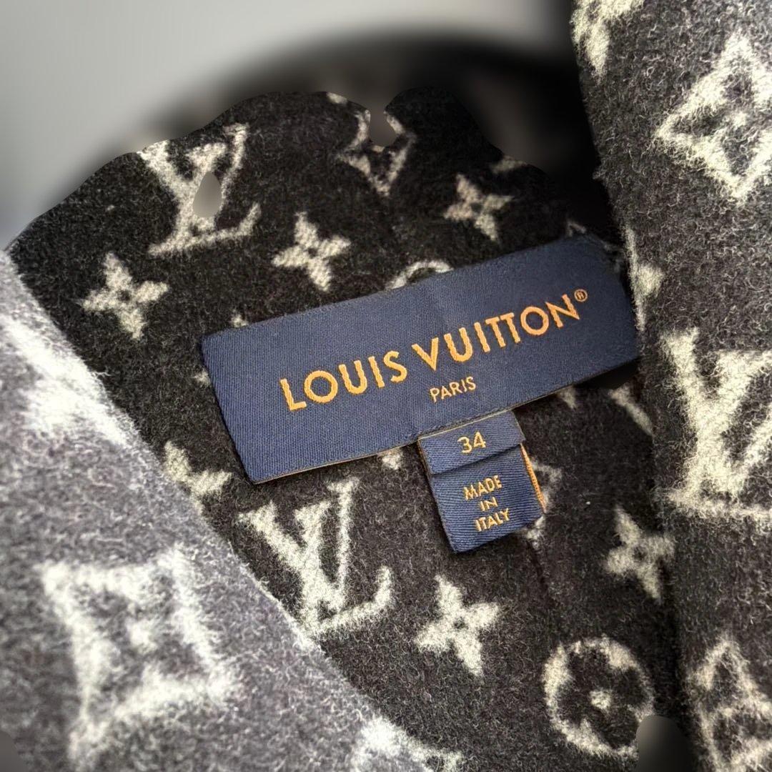 ルイヴィトン ベルテッドショートラップピーコート