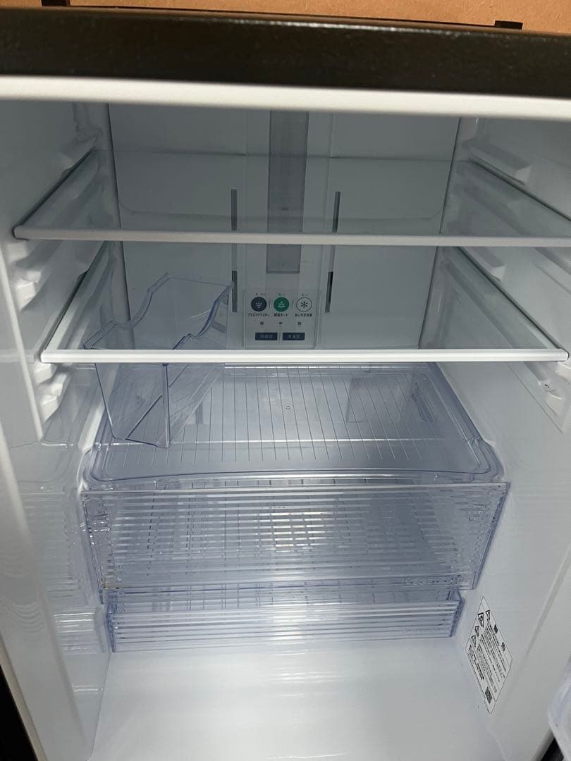 SHARP 2ドア冷蔵庫 SJ-PD28G　一部分破損あります