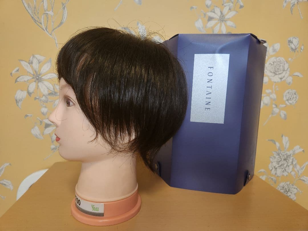 フォンテーヌ VALAN PREMIUM ショートウィッグ　未使用品