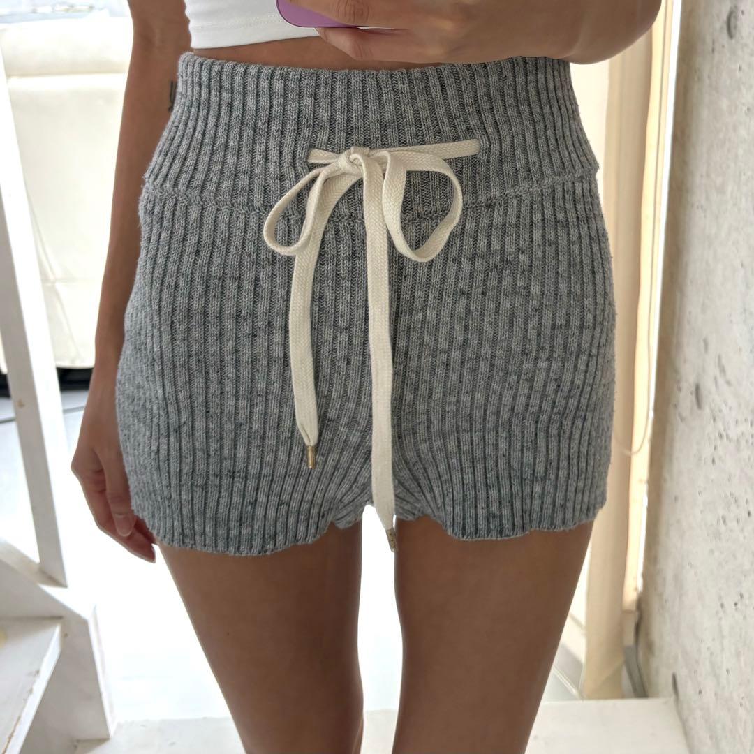 Juemi リブ編み グレー ショートパンツ