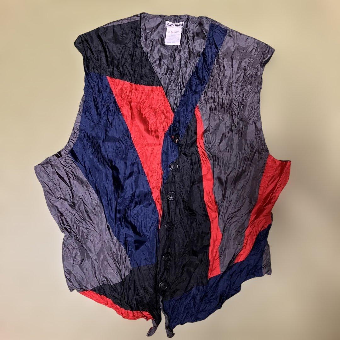 イッセイミヤケジレ