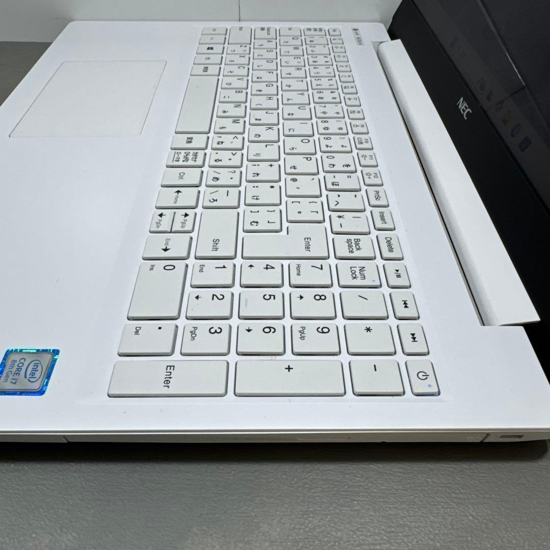 【高性能】NECプレミアムホワイト☘8世代i7☘NVMe256GB+1TB