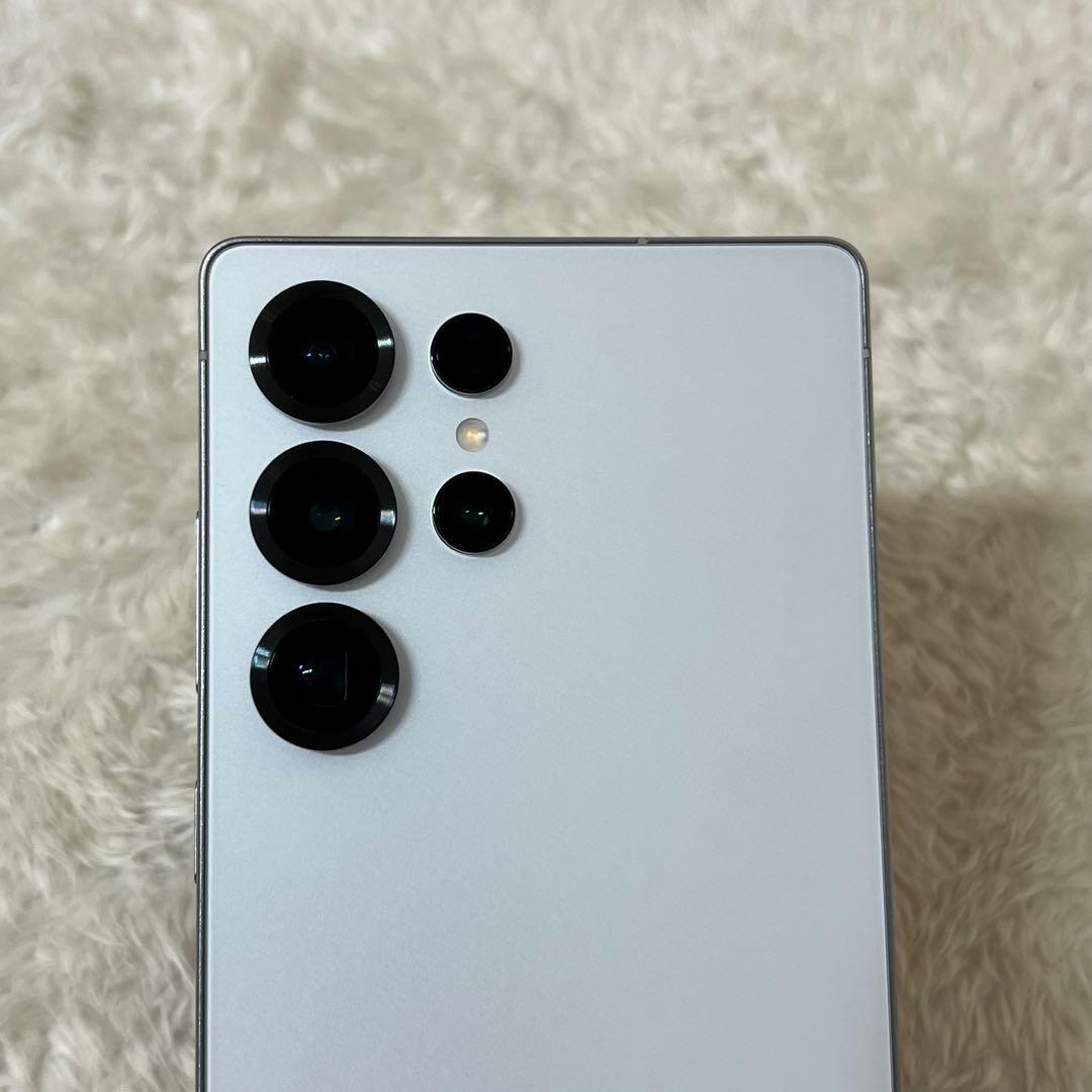 ★Galaxy S25 ultra 512GBホワイトシルバー 美品 j02