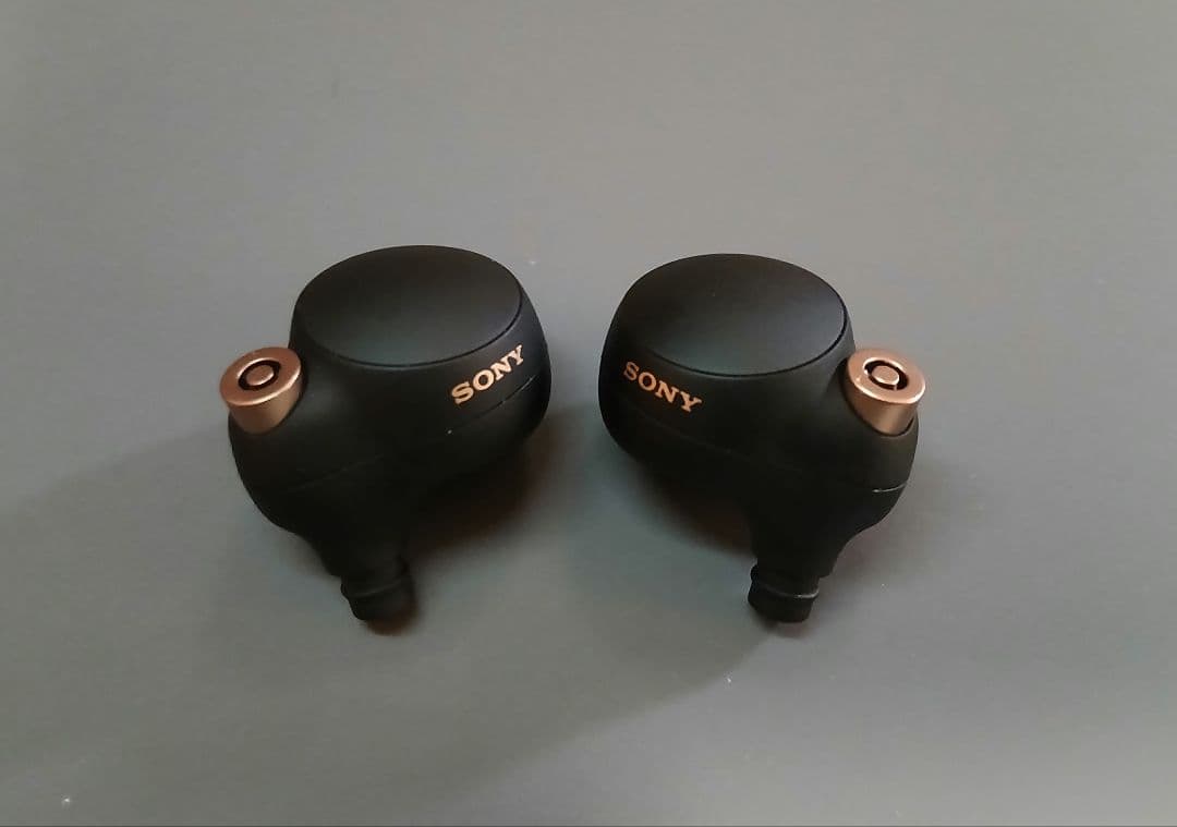 SONY　WF-1000XM4　ワイヤレス　ノイズキャンセリング　イヤホン　④