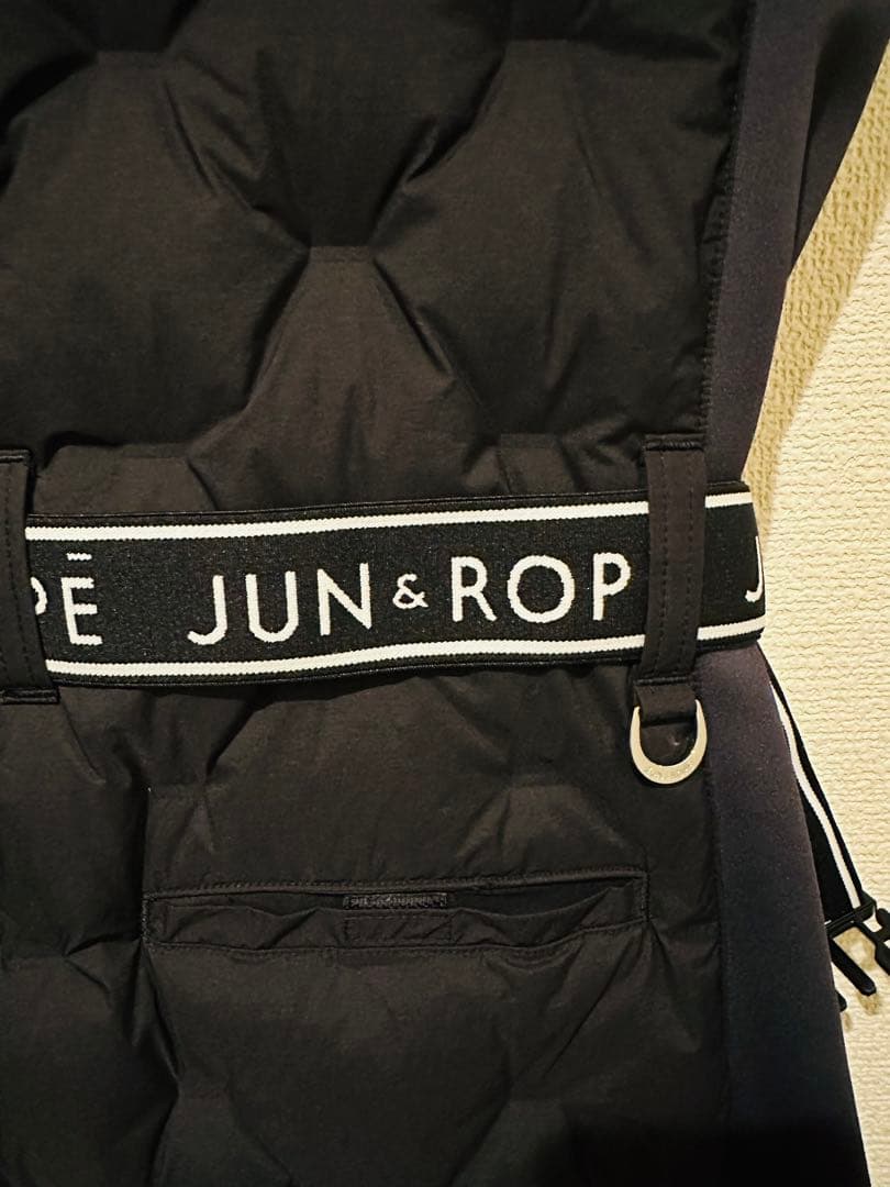 ニッコリ JUN & ROPE ゴルフ ウェア ダウン ワンピース 黒