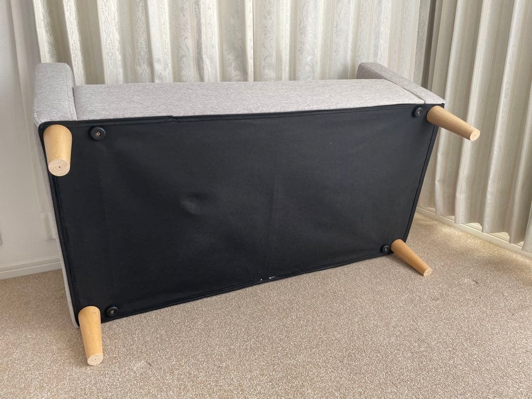 グレー ストライプデザイン ソファ