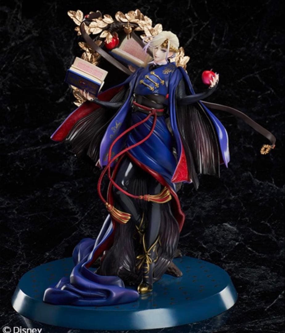 ツイステッドワンダーランド ヴィル・シェーンハイト　1/8スケールフィギュア