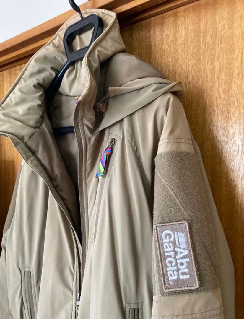Abu Garcia is-ness ダウンジャケット