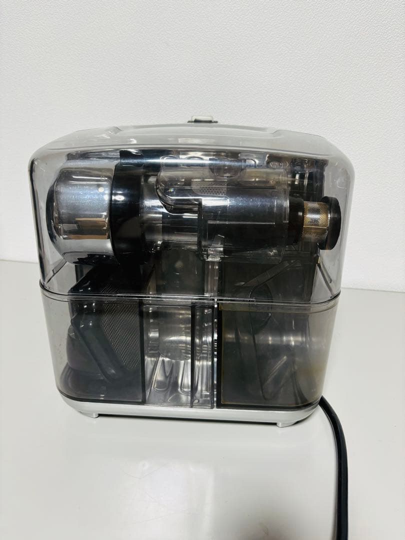 家電 Omega/オメガ ジュースキューブ 300 ジューサー シルバー送料無料