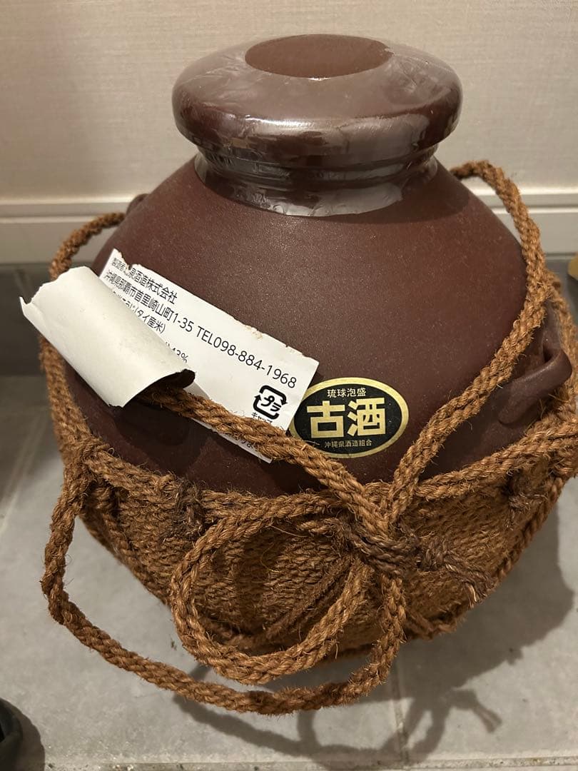 瑞泉酒造 壺古酒 43度 [ 琉球泡盛 9000ml ]