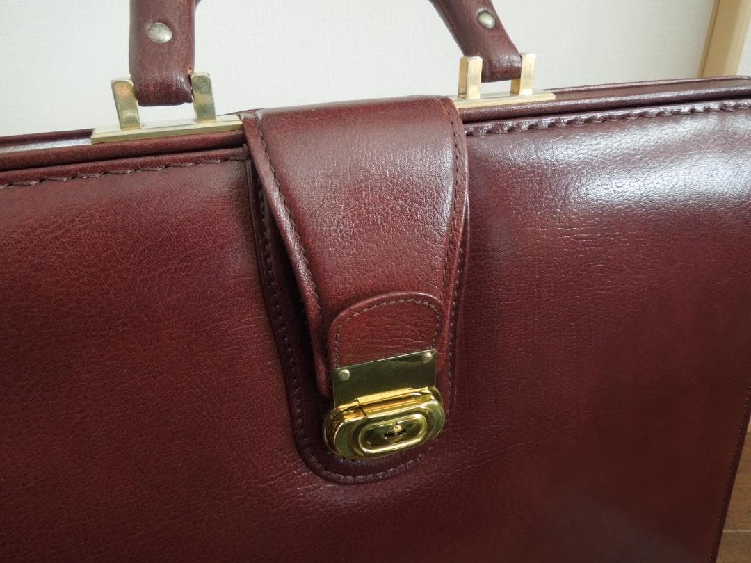 【しえもん】レザー製 バーガンディ ブリーフケース / 本革　鍵付き