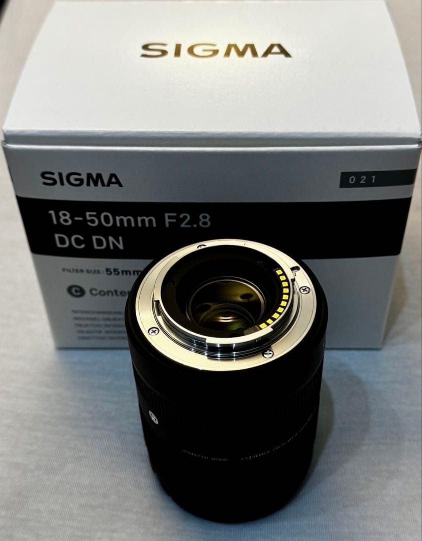 [美品] SIGMA 18-50mm F2.8 DC DN ズームレンズ