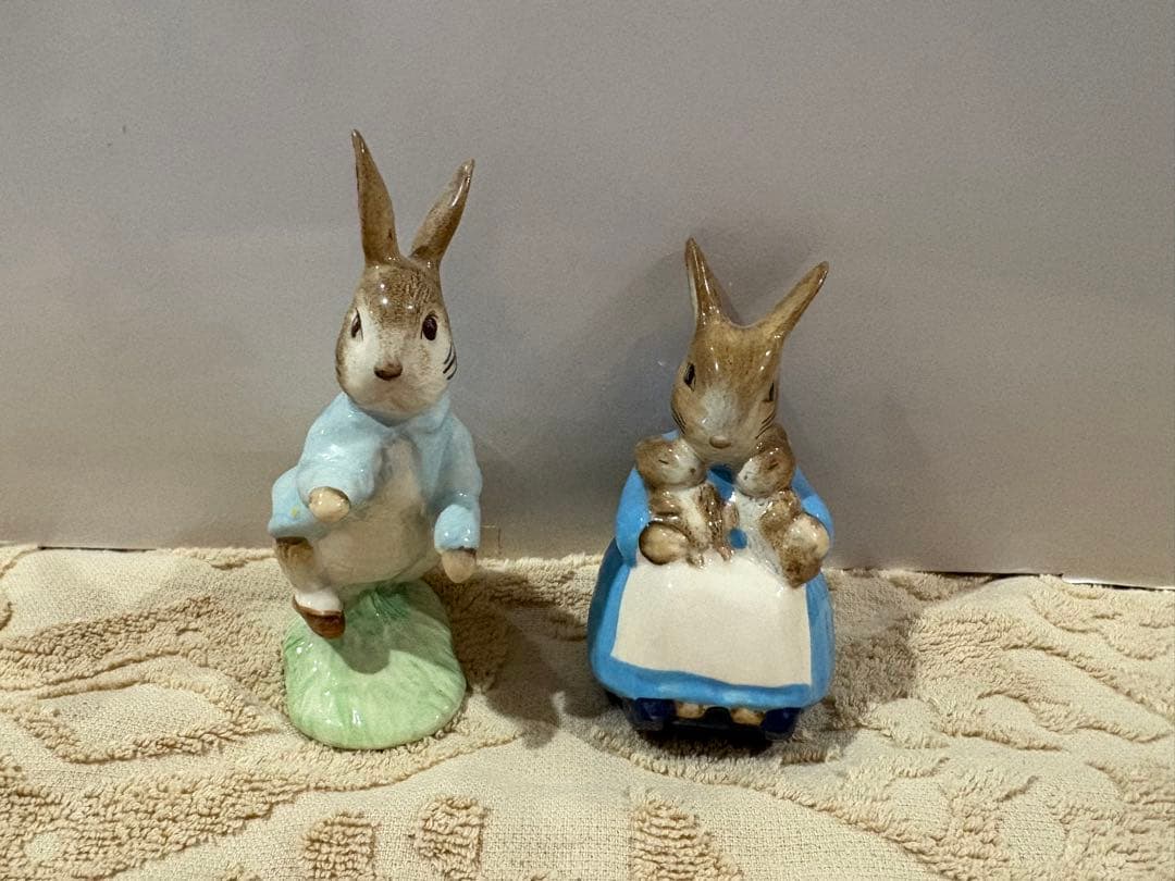 ロイヤルアルバート　ピーターラビット　置物　ジマイマ　トム　ミセスラビット