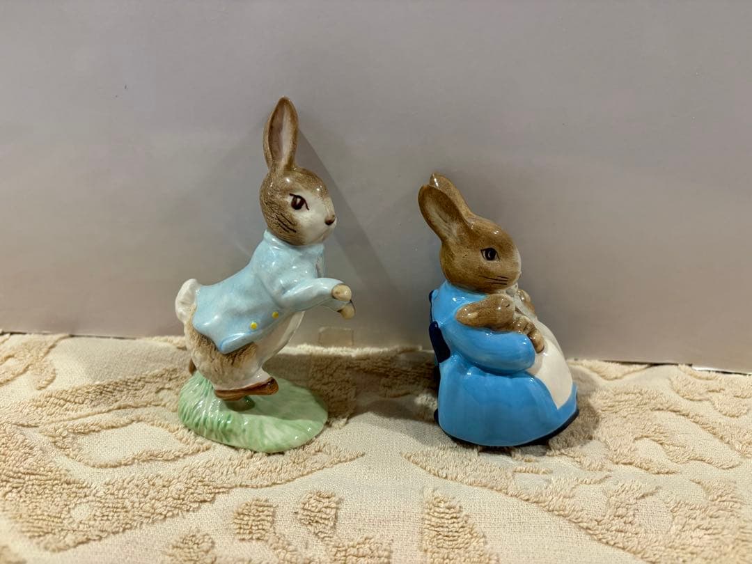 ロイヤルアルバート　ピーターラビット　置物　ジマイマ　トム　ミセスラビット