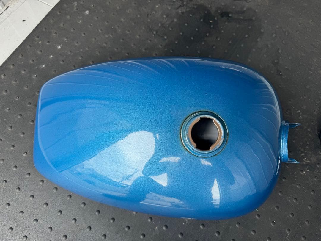 ハーレーダビッドソン タンク 青