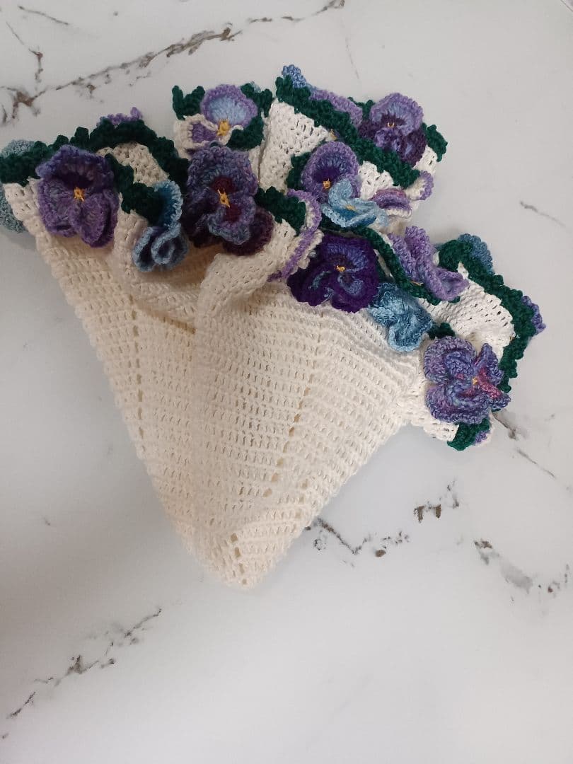 パンジーの　花束ブランケット　カシミア100%で温か