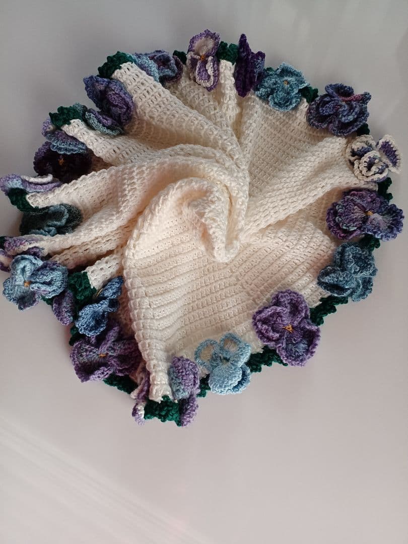 パンジーの　花束ブランケット　カシミア100%で温か