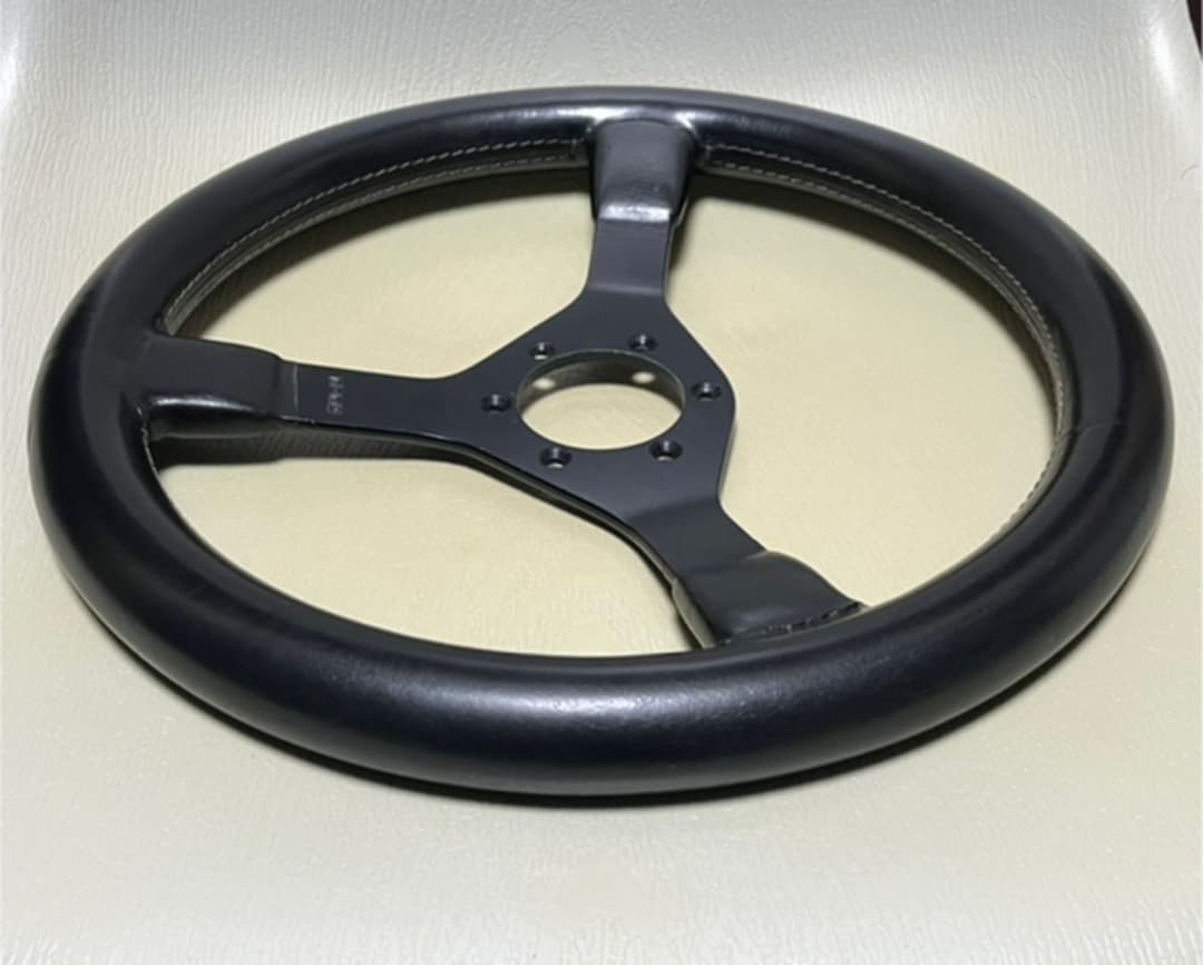 【当時物・美品】MOMO ステアリング マリオアンドレッティ 35 φ