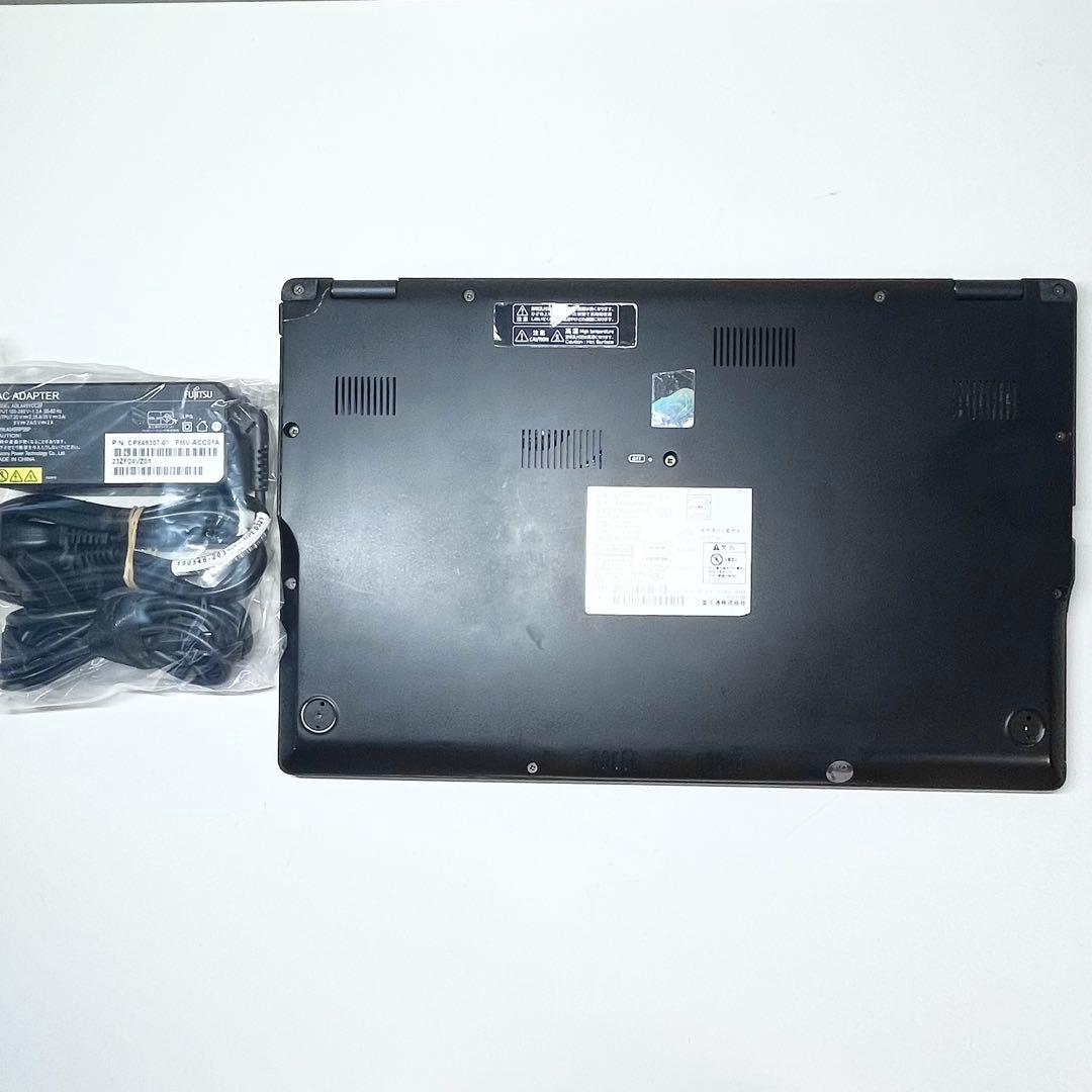 【美品】 LIFEBOOK U9312/J 16GB i5 第12世代