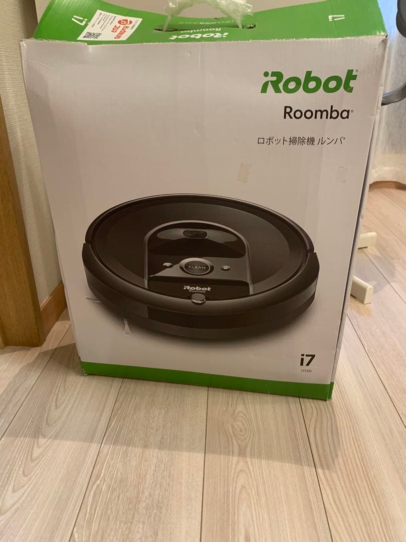 iRobot Roomba i7 ロボット掃除機 本体と充電器