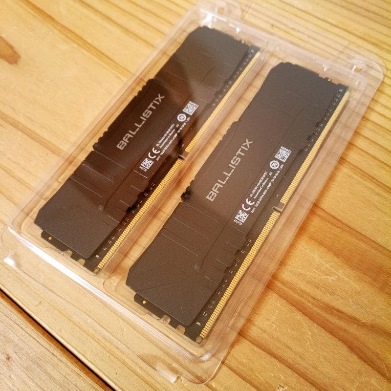 Crucial BALLISTIX DDR4-3600 32GB メモリ