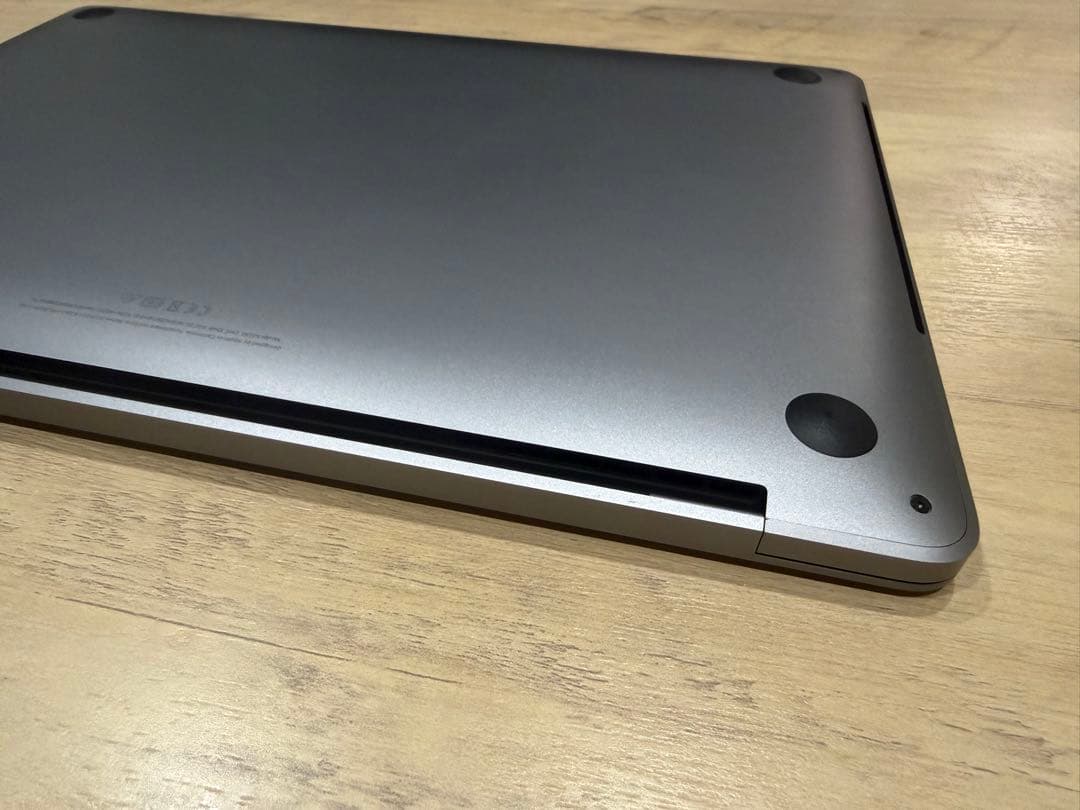 美品　Apple MacBook Pro(13-inch,2020)512GB