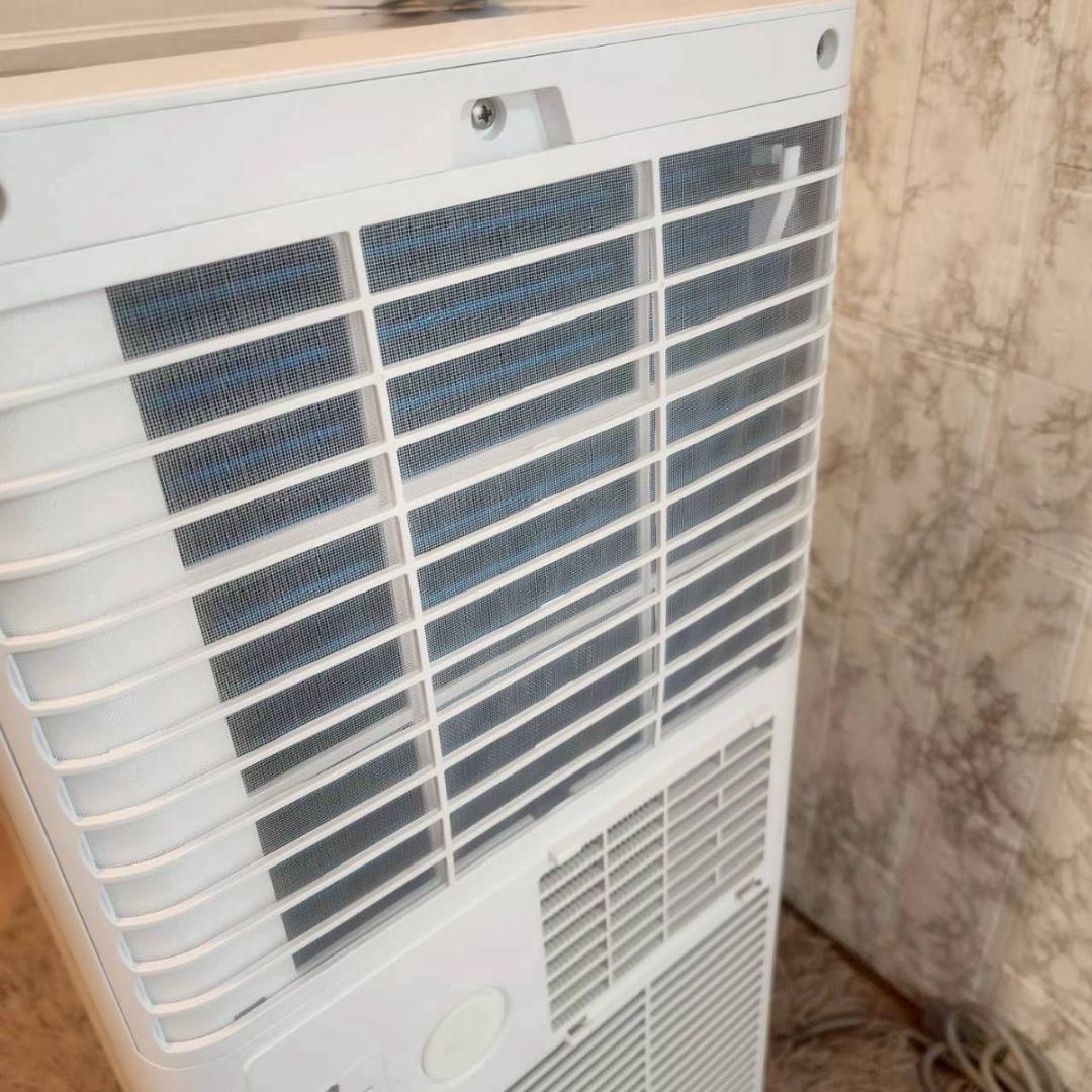 排水不要の新型 ZAFRO 移動式エアコン J0A4216-7K 2024年製