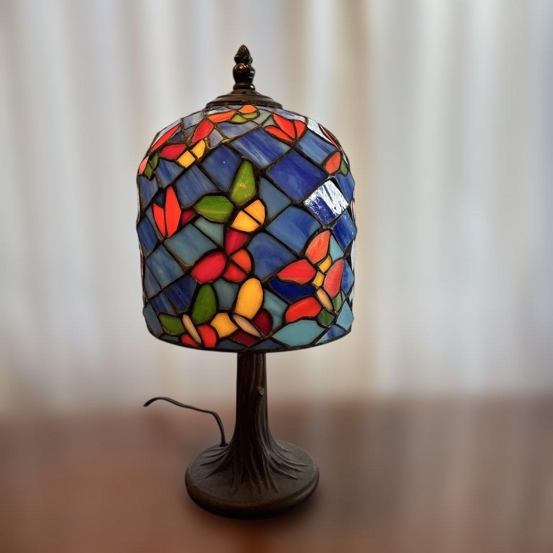 ステンドグラスランプ