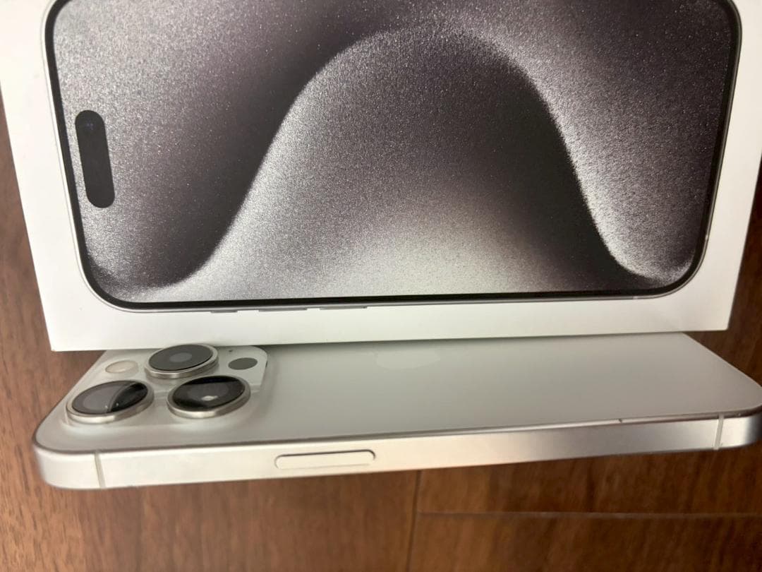 【中古品iPhone15 Pro 128GB simフリー