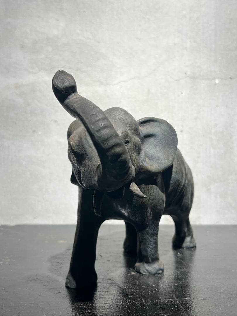 ヴィンテージ 鉄製 象／ゾウのオブジェ 】リアルな表情で造りも良いです
