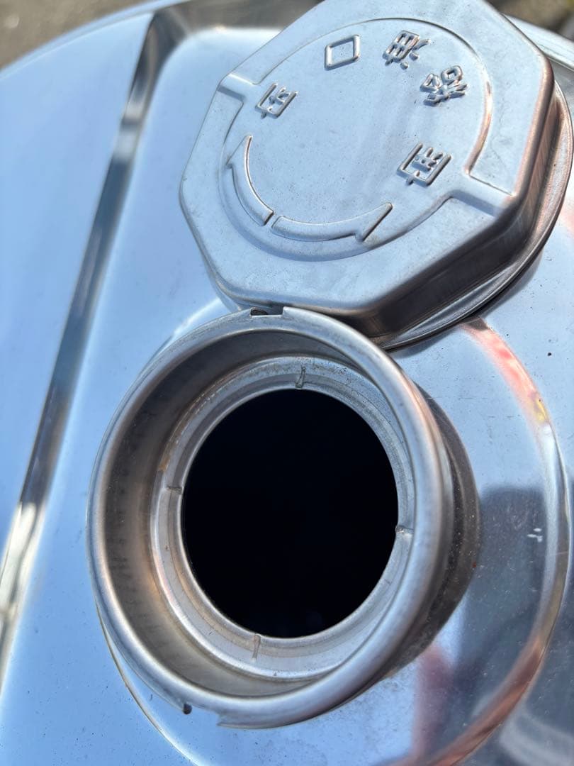 長府 オイルタンクSOT-981 85L　中古　岐阜県大垣市まで　受け渡し