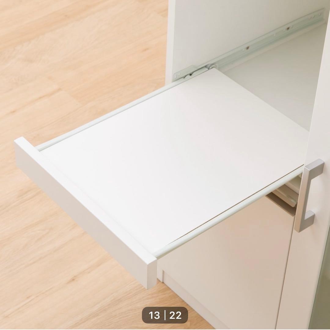 ニトリレンジ台食器棚付き