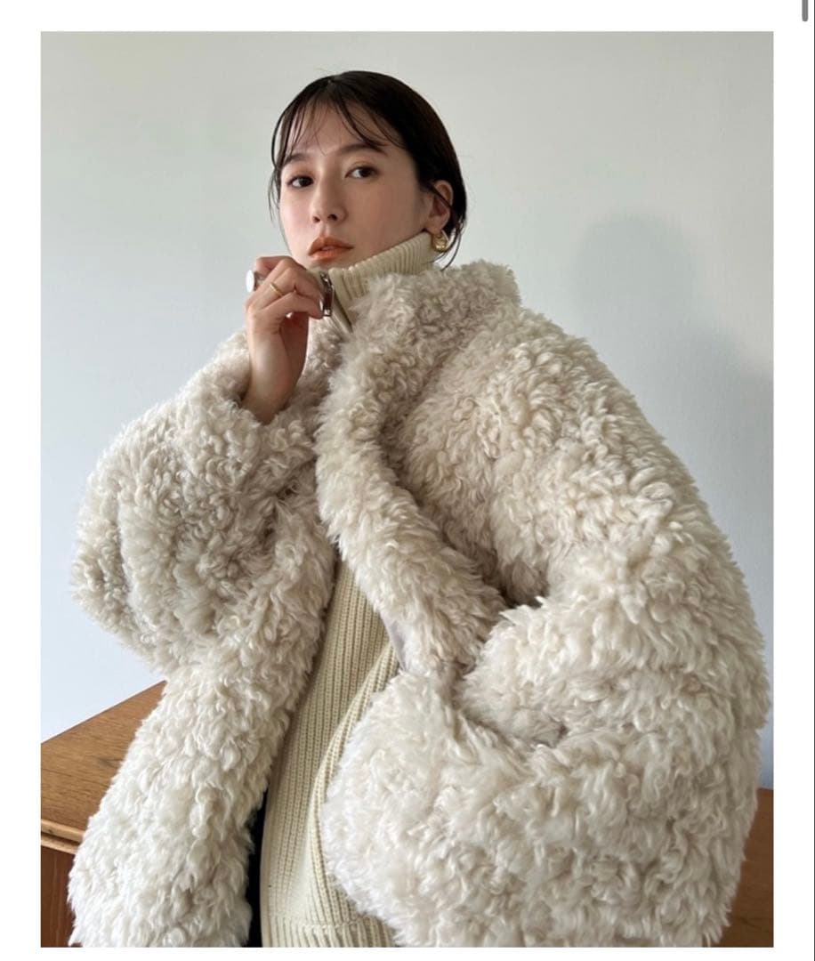 CLANE×田中みな実コラボ　カールファーコート　アイボリー