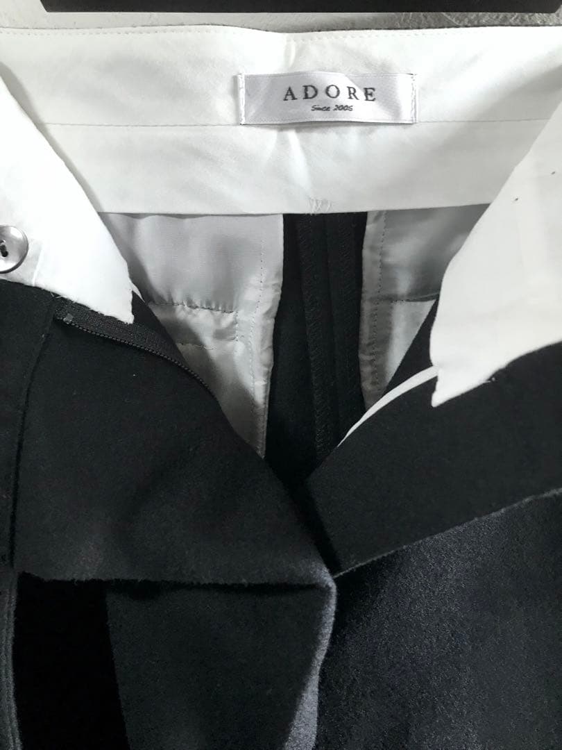 ◎ ADORE ウールサキソニーサイドリボンセンタープレスパンツ 38