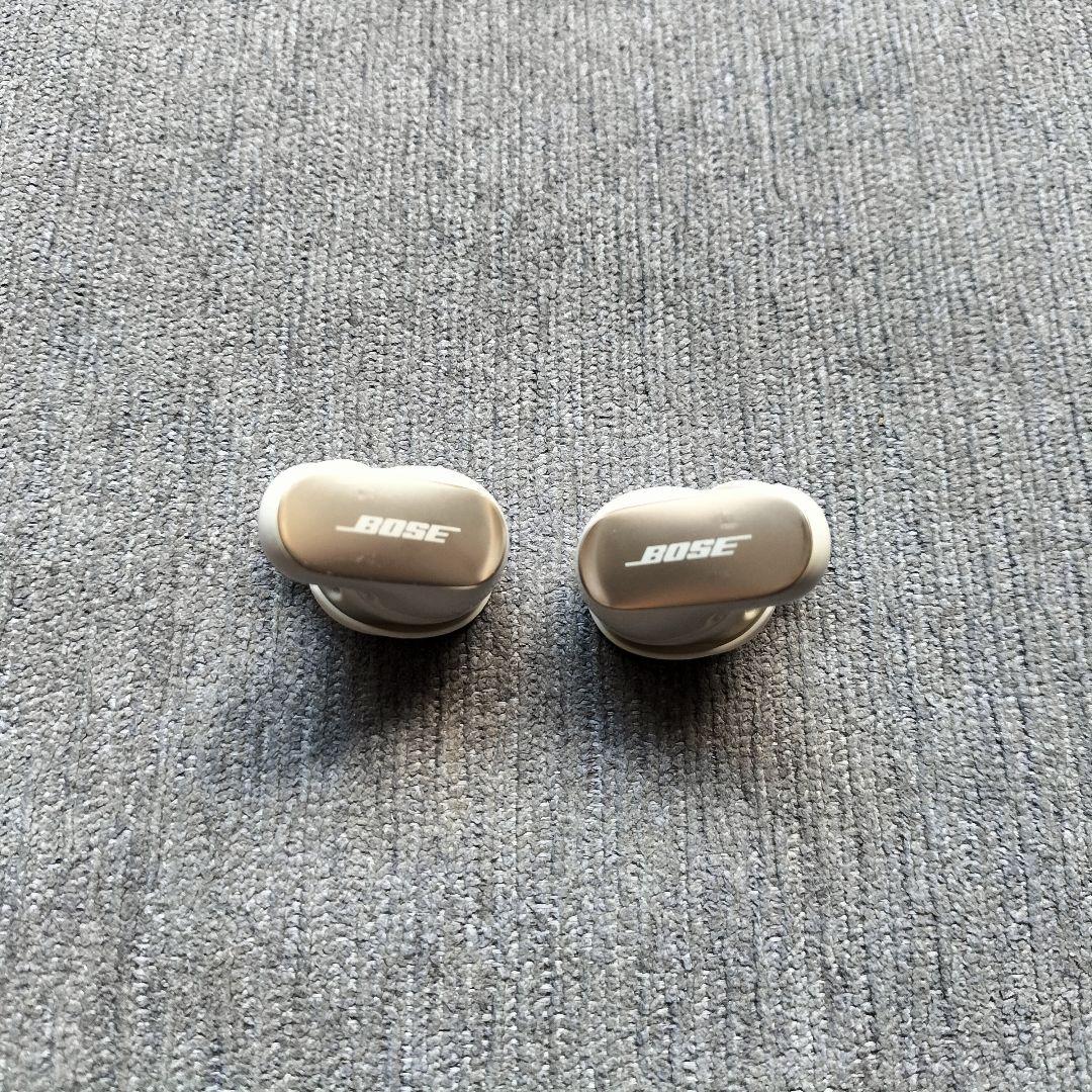 【最終値下げ】Bose QuietComfort Ultra Earbuds 白