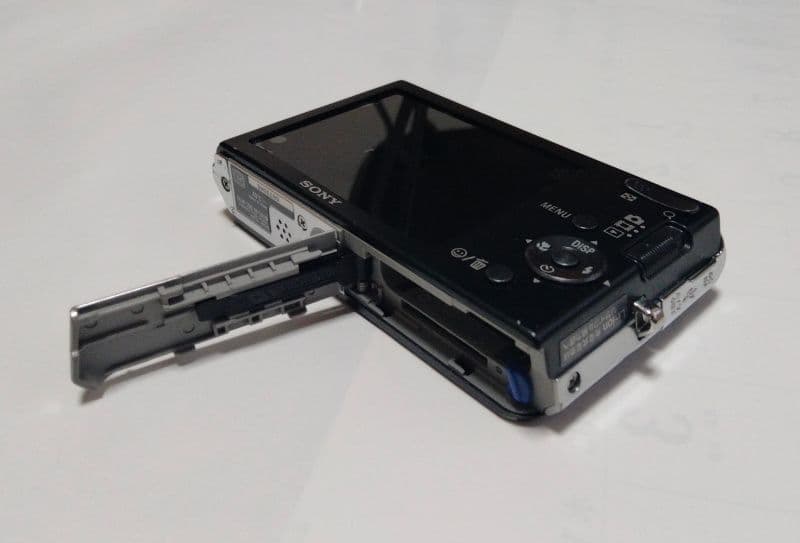 デジタルカメラ　SONY　Cyber-shot　DSC-W190　ブラック