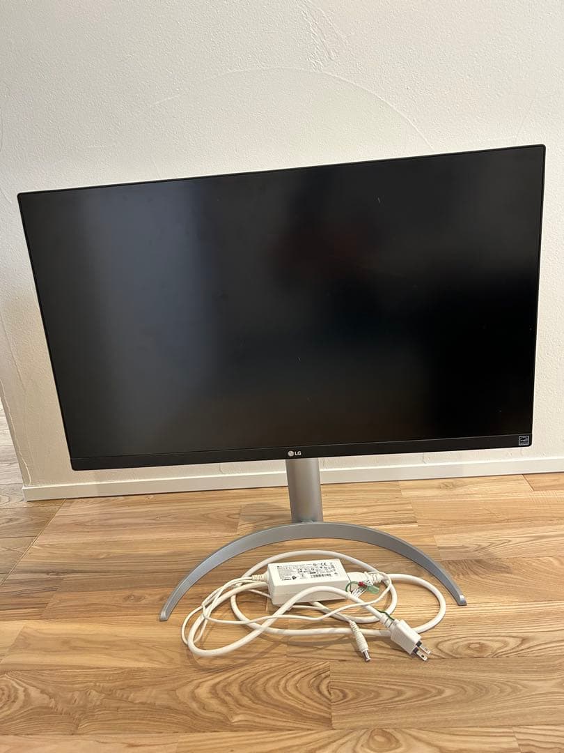 LG 27インチ 4K 27UP650-W