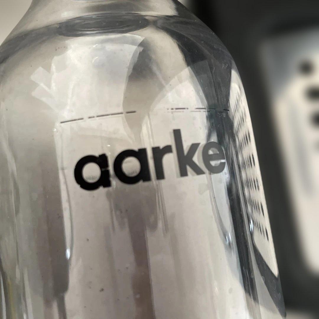 aarke ブラック 空のガスシリンダー付き