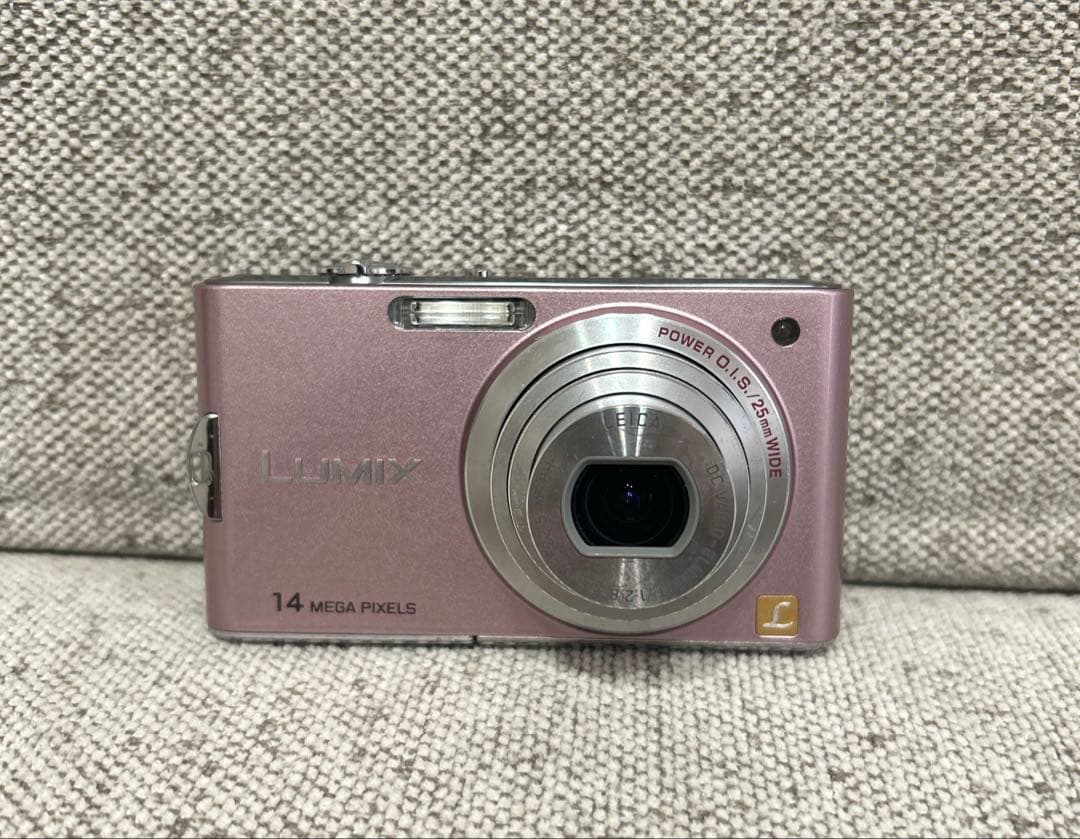 【美品】 Panasonic LUMIX DMC-FX66 デジタルカメラ