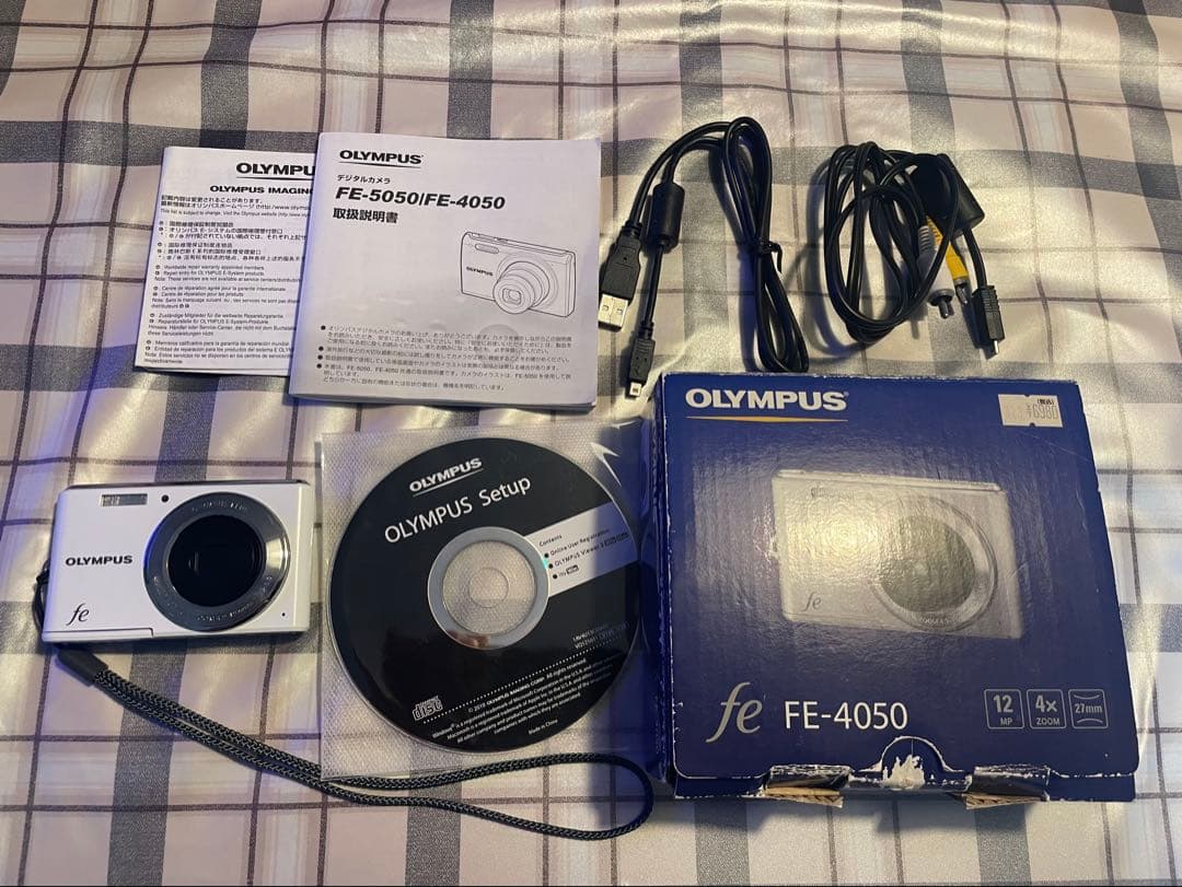 【美品】OLYMPUS FE-4050 ホワイト コンパクトデジタルカメラ