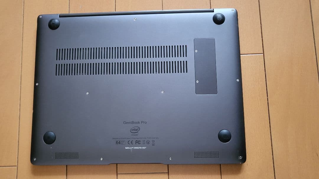 CHUWI ノートパソコン グレー ACアダプター付き